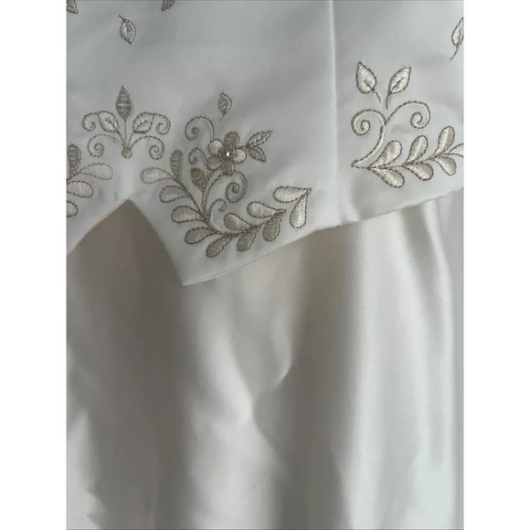 Scott McClintock Petite Wedding Dress Embroidered Rhinestones Ivory Satin Size 4 - Picture 7 of 16